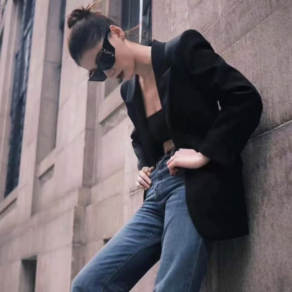 Saint Laurent Sunglasses - Picture 5 of 9